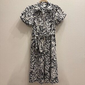 Toccin x RTR Black White Floral Shirt Dress Tie Waist Midi ✨ workwear staple